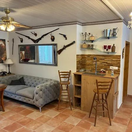 Relax House Nepomuk Semesterbostad *